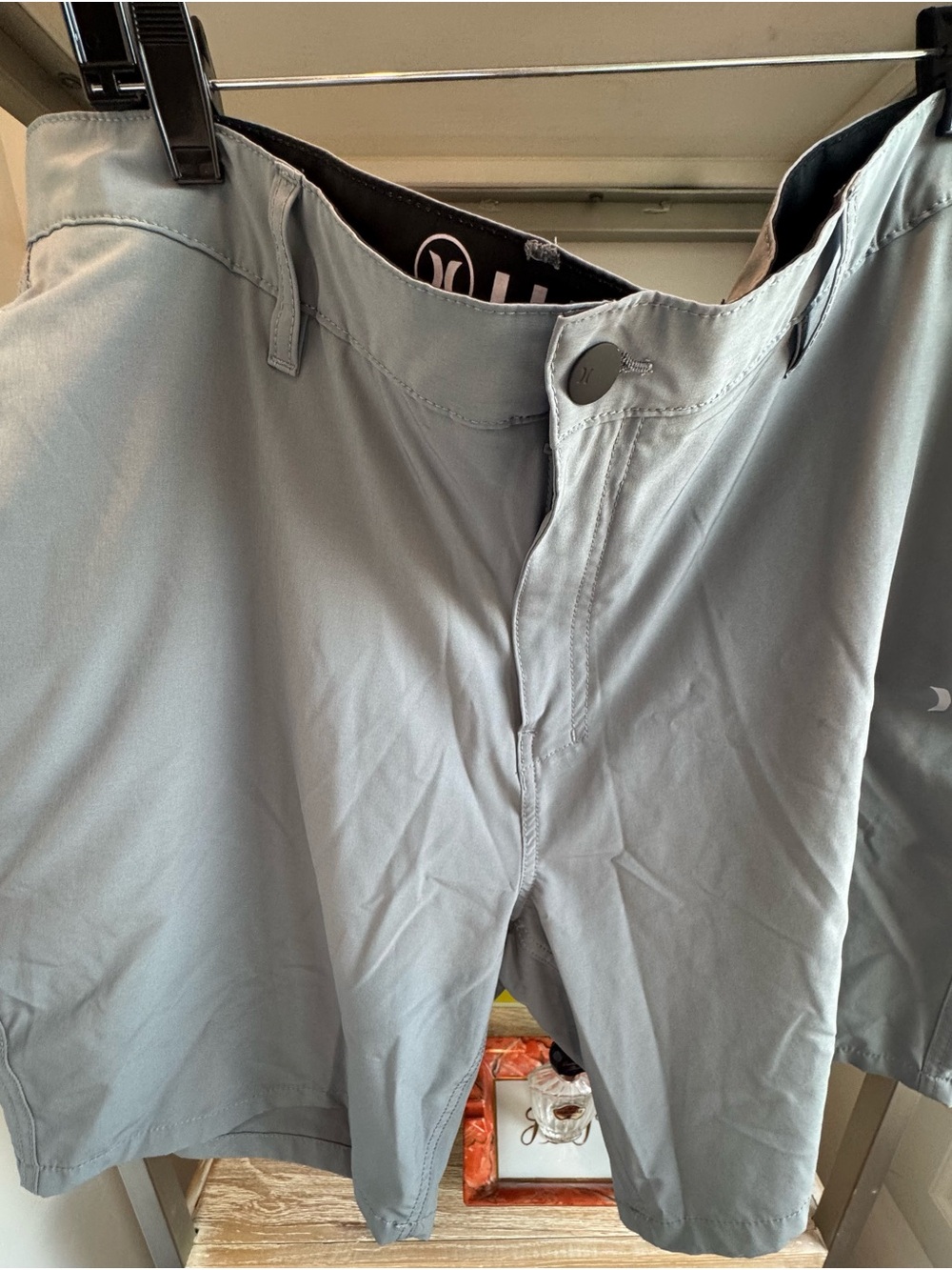 Hurley Men’s Light Gray Athletic Shorts
